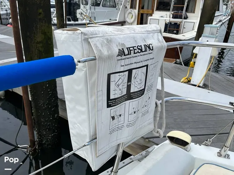 Slide: The Image of 1986 Ericson 30 for sale in Lynn, MA - 45