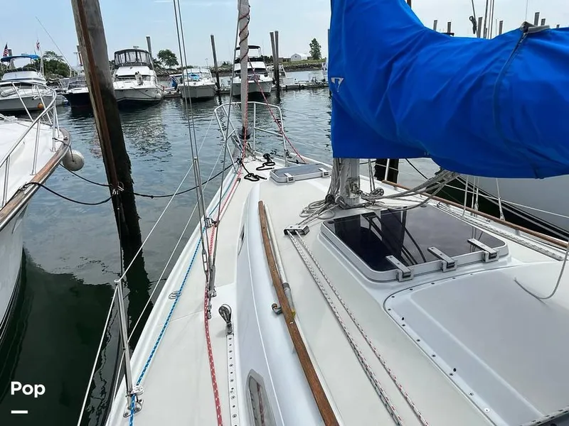 Slide: The Image of 1986 Ericson 30 for sale in Lynn, MA - 53