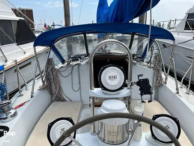 Slide: The Image of 1986 Ericson 30 for sale in Lynn, MA - 72