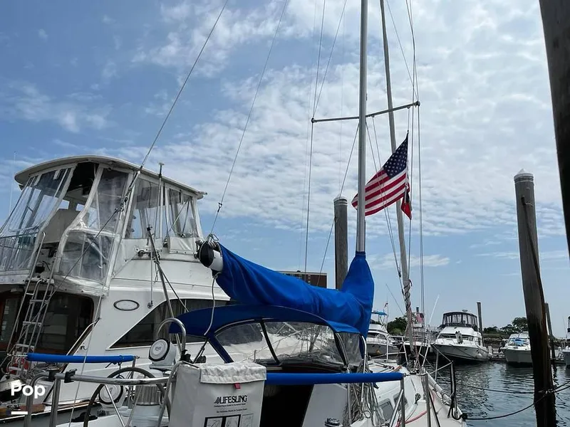 Slide: The Image of 1986 Ericson 30 for sale in Lynn, MA - 75