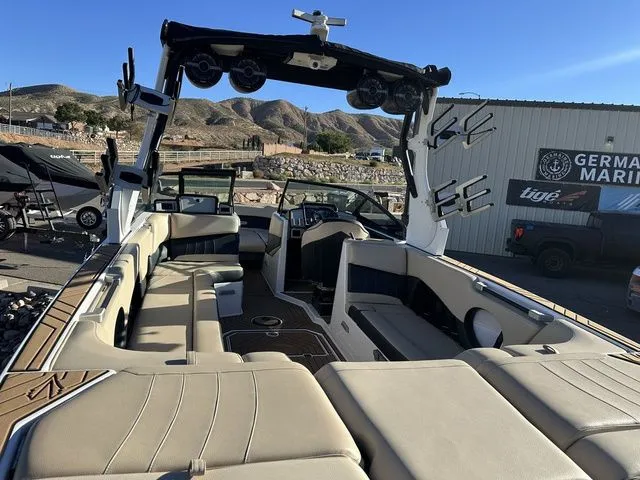 Slide: The Image of Supra SE 2019 - 11