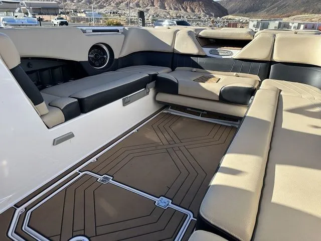 Slide: The Image of Supra SE 2019 - 3