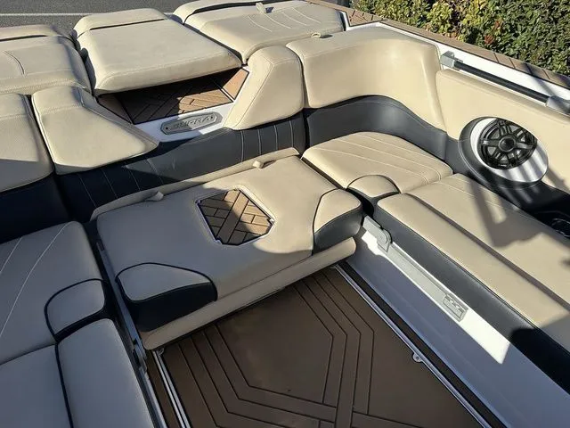 Slide: The Image of Supra SE 2019 - 5