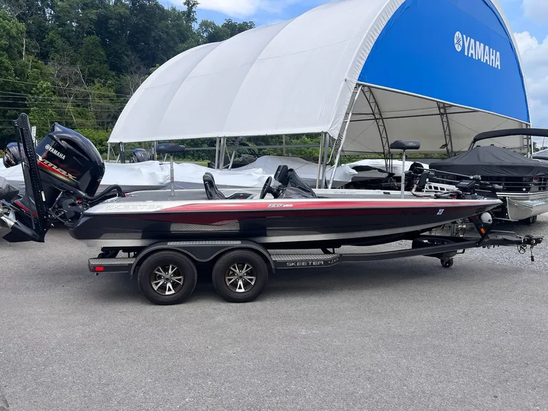 The Image of Skeeter ZXR20 2021 - 1