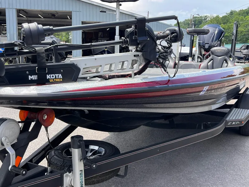 Slide: The Image of Skeeter ZXR20 2021 - 26