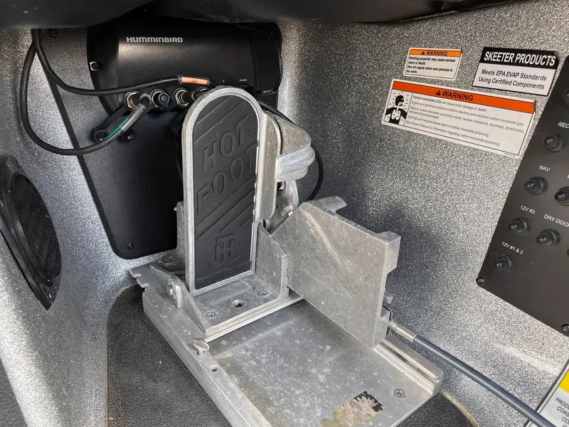 Slide: The Image of Skeeter ZXR20 2021 - 36