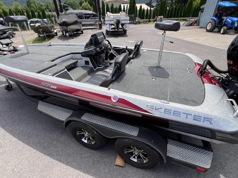 Slide: The Image of Skeeter ZXR20 2021 - 39