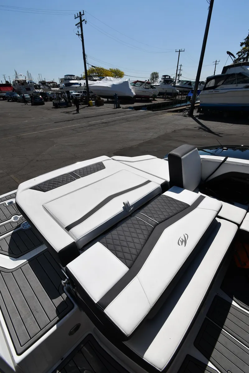 Slide: The Image of Monterey 278SS Super Sport 2021 - 51