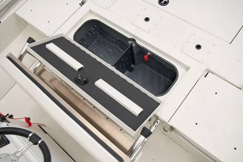 Slide: The Image of Manufacturer Provided Image: Ranger RB190 - 31