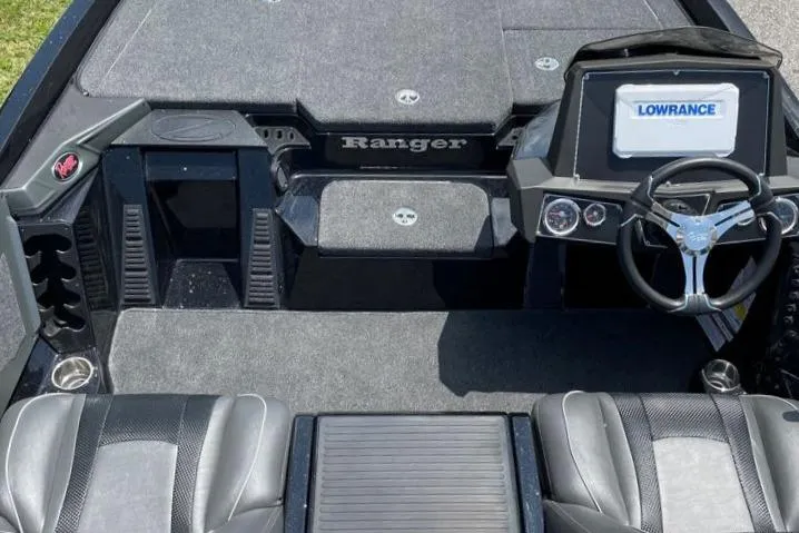 Slide: The Image of 2024 Ranger Z518 Ranger Cup Equipped boat interior with Lowrance electronics. - 3