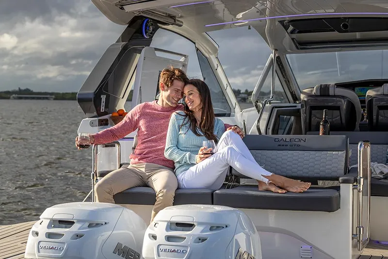 Slide: The Image of Galeon 325 GTO 2023 - 19