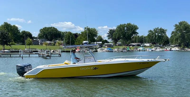 The Image of Donzi 352F 2001 - 0