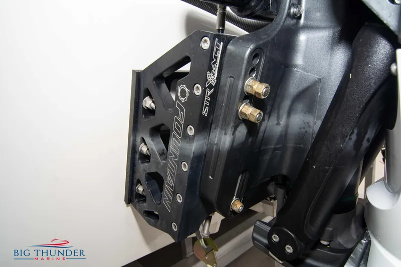Slide: The Image of Close-up of 2023 Fountain 34 Thunder Cat engine mount with Big Thunder Marine logo. - 9