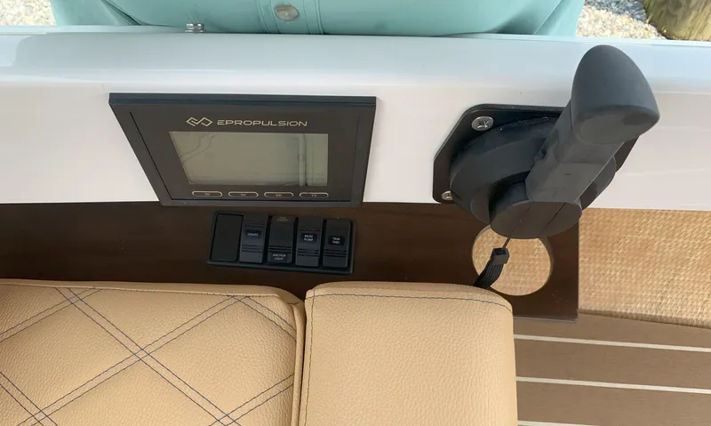 Slide: The Image of Control panel of Vision Marine Technologies Quietude 156, 2023 model, featuring ZeroPropulsion display. - 6