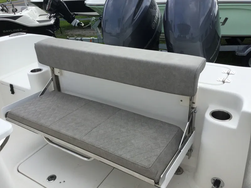 Slide: The Image of Sea Pro 259 TT DLX GY/GY PR200Y 2023 - 15