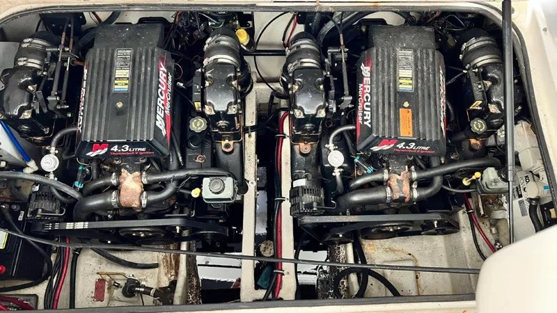 Slide: The Image of Regal 2860 Regal 2002 - 15