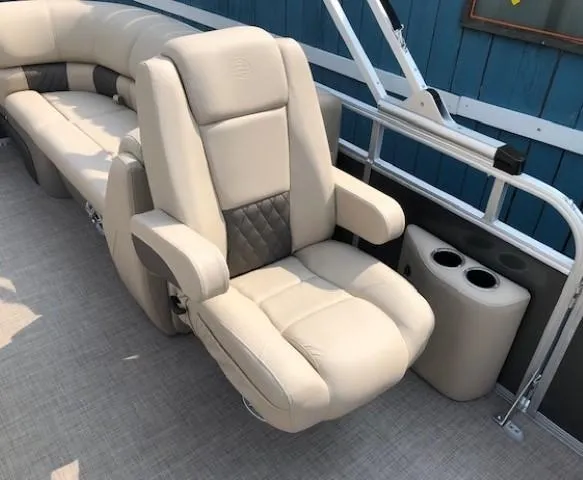 Slide: The Image of Luxurious seating on 2023 Sun Tracker Party Barge 22 DLX pontoon boat. - 16