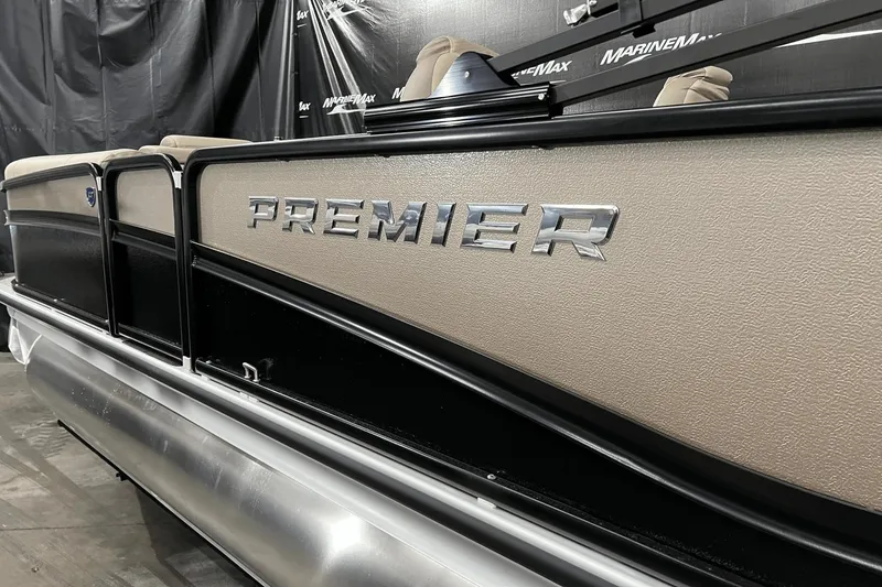 Slide: The Image of Premier 230 Solaris 2024 - 1