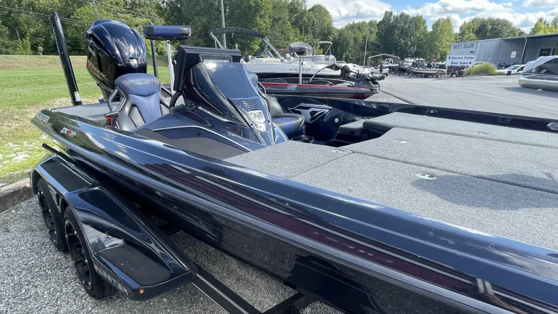 The Image of Skeeter FXR20 Apex 2021 - 1