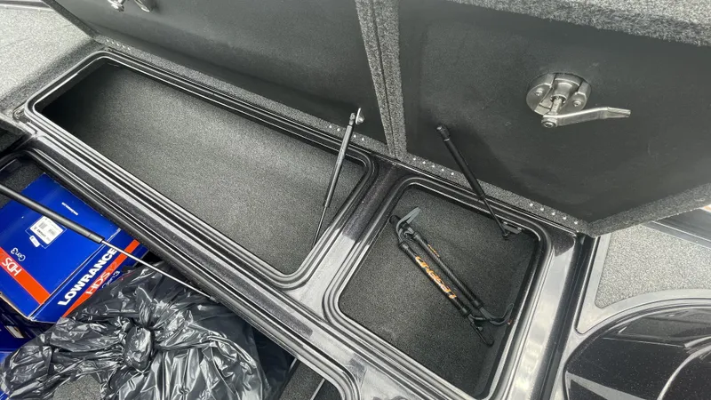 Slide: The Image of Legend V20 2017 - 10