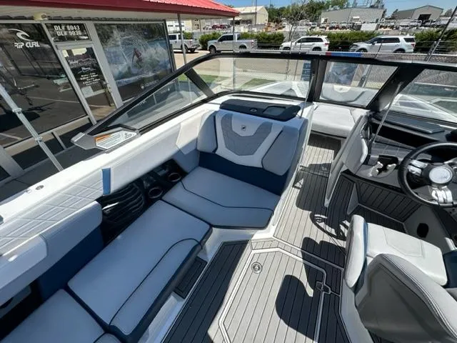 Slide: The Image of Nautique G23 2021 - 17