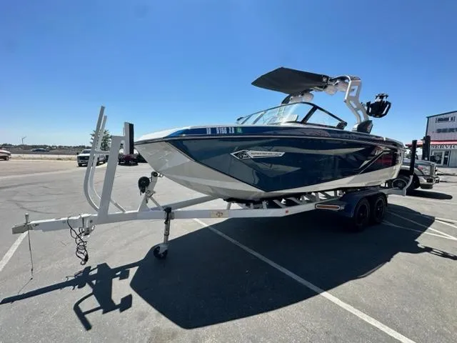 Slide: The Image of Nautique G23 2021 - 8