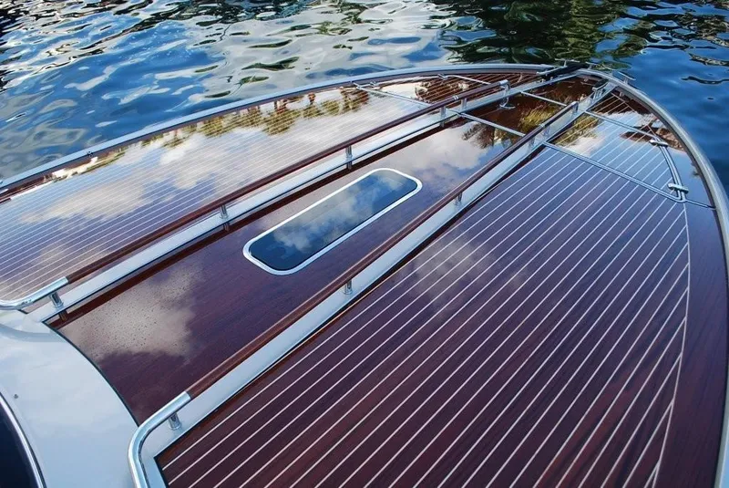 Slide: The Image of 2007 Riva 44 Rivarama "No Name" - Bow - 6