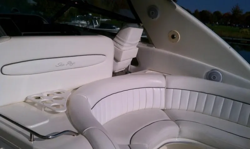 Slide: The Image of Luxurious seating area on a 1995 Sea Ray 450 Sundancer yacht. - 3