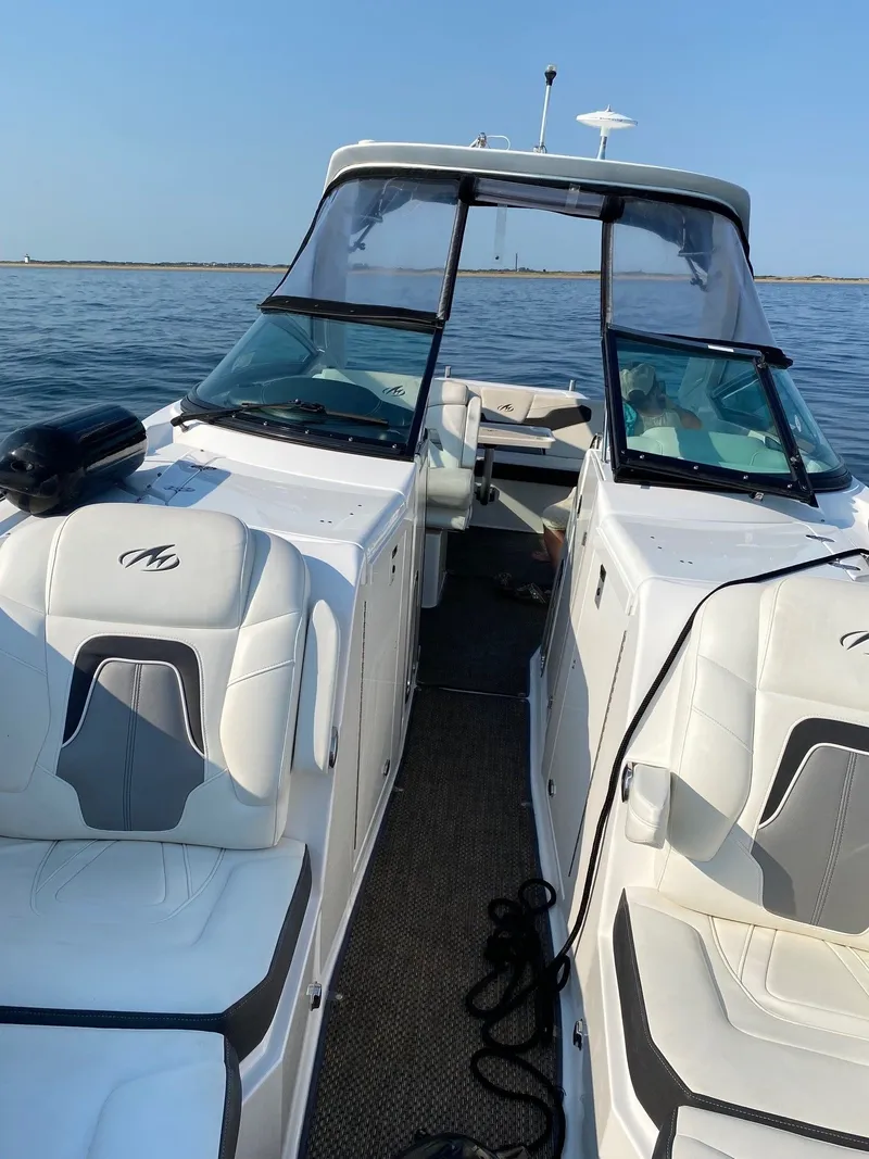 Slide: The Image of 2015 Monterey 328 Super Sport boat in indoor storage facility. - 7