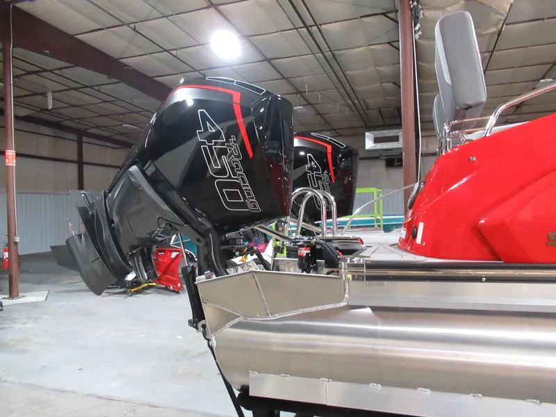 Slide: The Image of Manitou XT 27 Split Rear Windshield (SRW) 2024 - 14