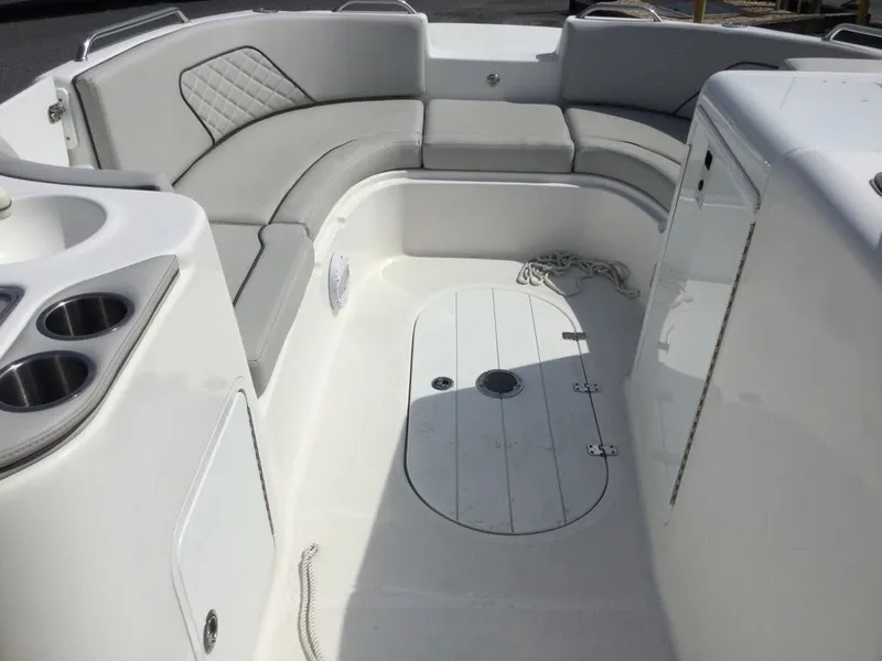 Slide: The Image of Sea Pro 2100 CITATION 2023 - 8