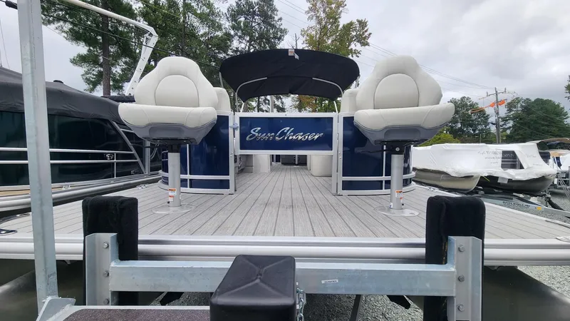 Slide: The Image of SunChaser Geneva DS 24 CRS 2024 - 3