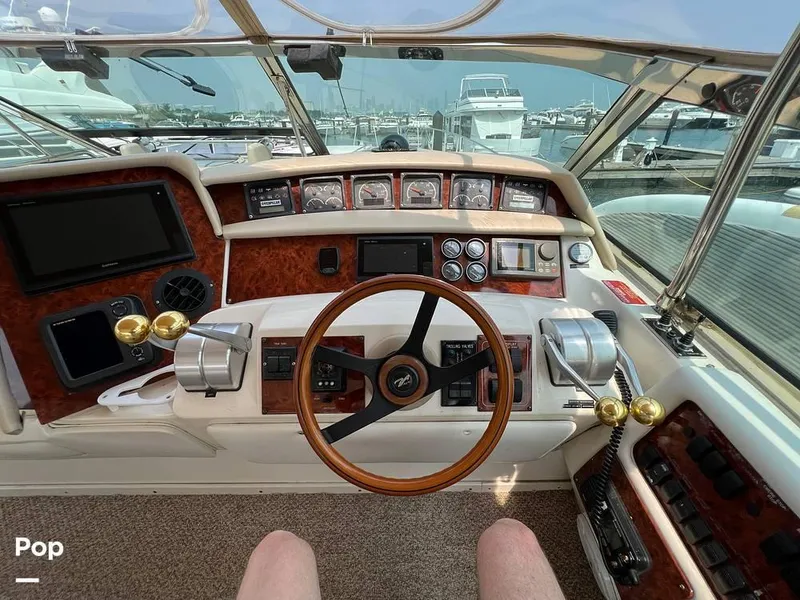 Slide: The Image of 1997 Sea Ray 630 Super Sport for sale in Dolton, IL - 65