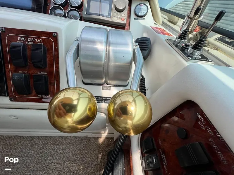 Slide: The Image of 1997 Sea Ray 630 Super Sport for sale in Dolton, IL - 77