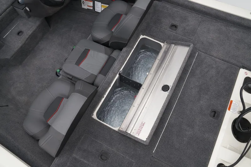 Slide: The Image of Tracker Pro Team 190 TX 2024 - 32