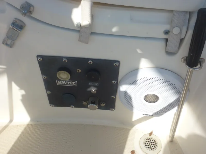 Slide: The Image of Sabre 425 1990 - 52