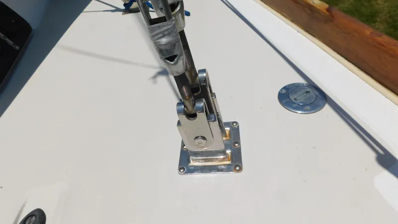 Slide: The Image of Sabre 425 1990 - 57