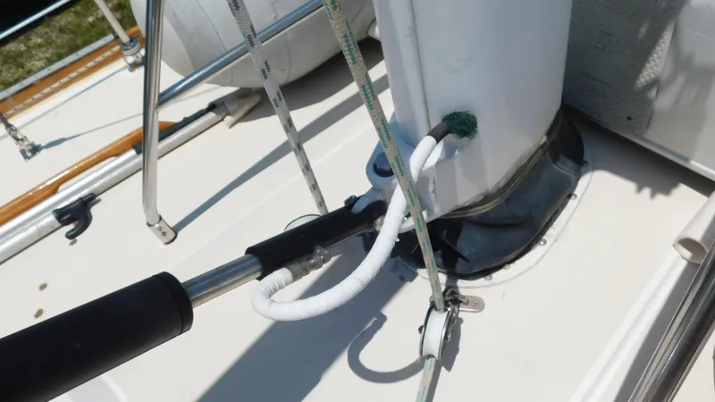 Slide: The Image of Sabre 425 1990 - 60