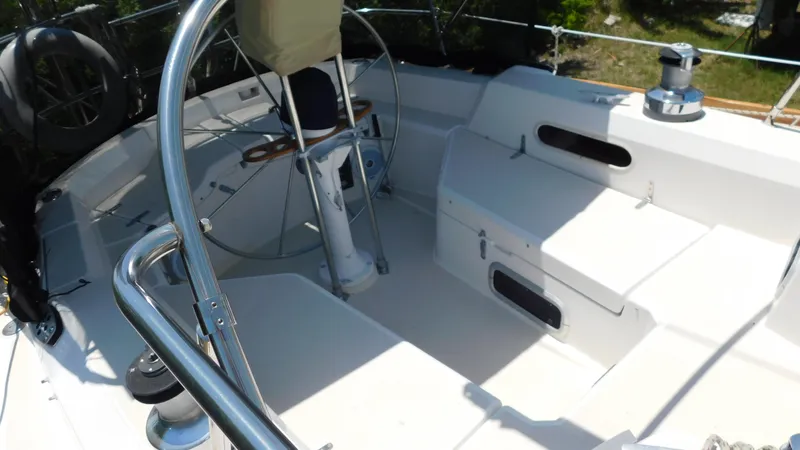 Slide: The Image of Sabre 425 1990 - 62