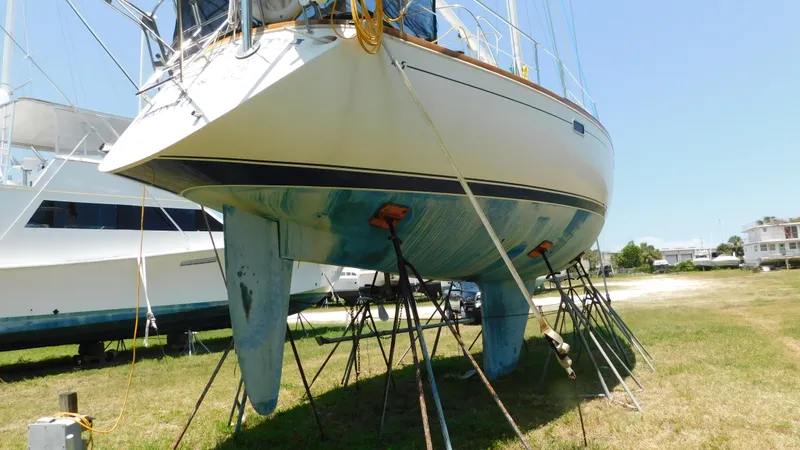 Slide: The Image of Sabre 425 1990 - 66