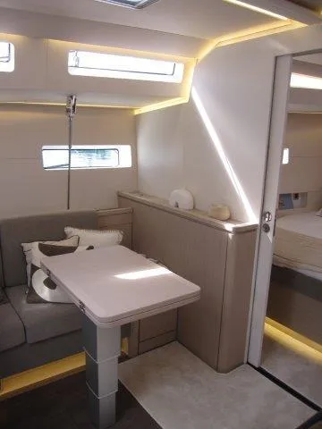 Slide: The Image of Jeanneau 55 2026 - 189