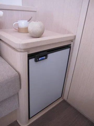 Slide: The Image of Jeanneau 55 2026 - 76