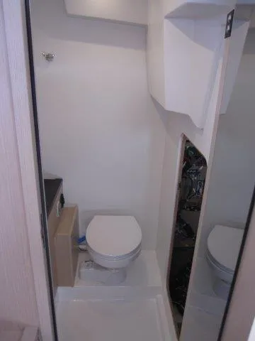 Slide: The Image of Jeanneau 55 2026 - 77