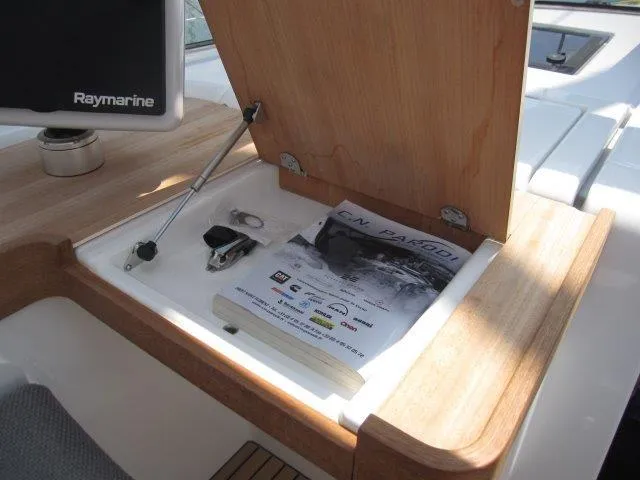 Slide: The Image of Jeanneau 55 2026 - 83