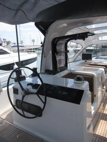 Slide: The Image of Jeanneau 55 2026 - 97