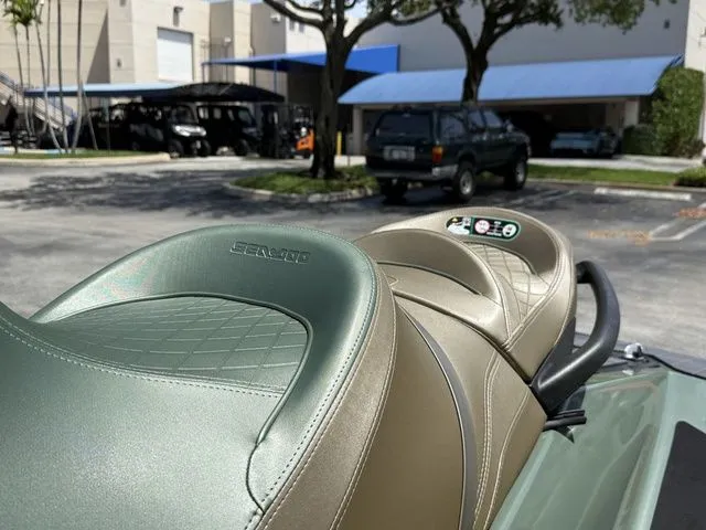 Slide: The Image of Sea-Doo GTX 2023 - 4