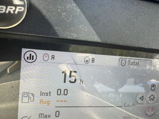 Slide: The Image of Sea-Doo GTX 2023 - 9