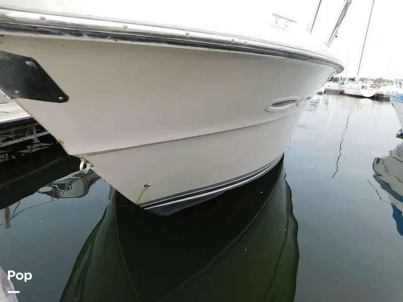 Slide: The Image of 1986 Sea Ray 390 Express for sale in Eastlake, OH - 18