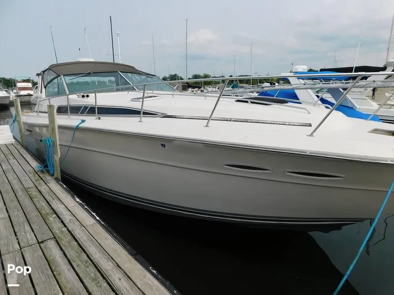 Slide: The Image of 1986 Sea Ray 390 Express for sale in Eastlake, OH - 19