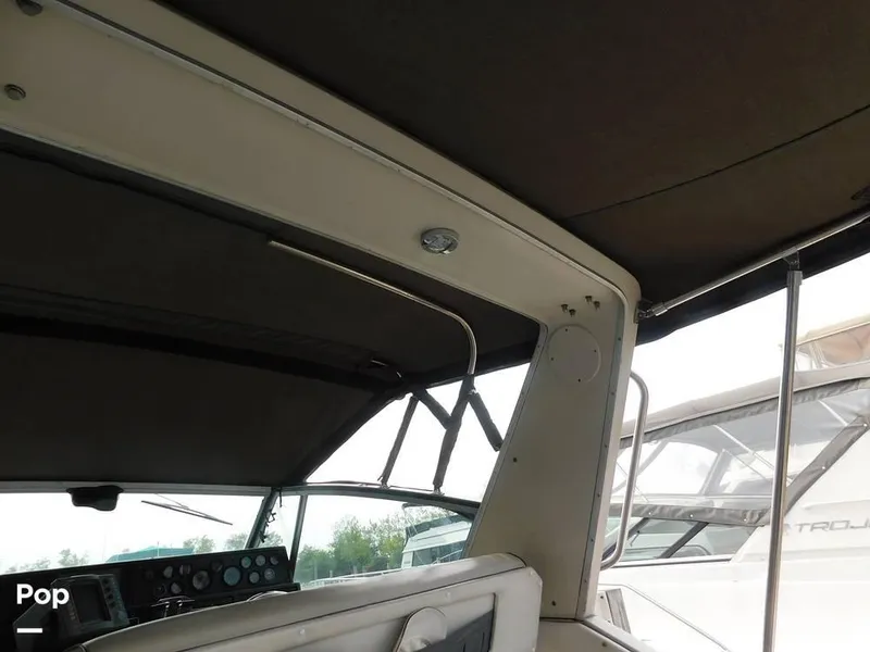 Slide: The Image of 1986 Sea Ray 390 Express for sale in Eastlake, OH - 53